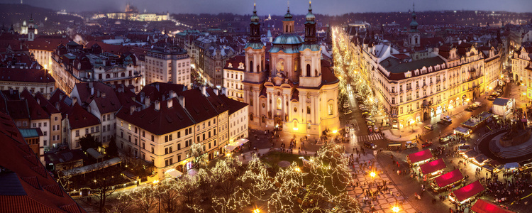 Christmastime on the Danube with 2 Nights in Prague (Westbound)